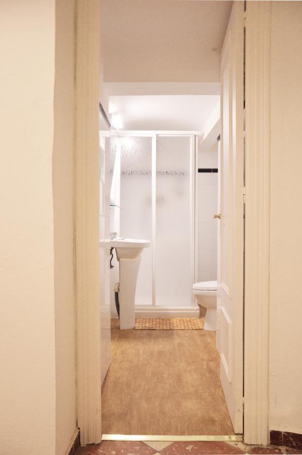 Appartement Colon 32 *