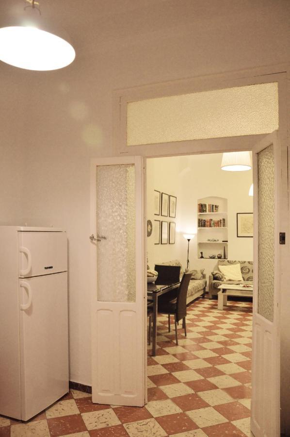 Appartement Colon 32 *